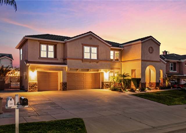 Property at 3038 Pinehurst Dr, Corona, CA 92881, 5 beds, 4 baths