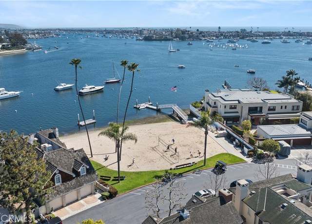 Property at 2602 Circle Dr, Newport Beach, CA 92663, 4 beds, 2.5 baths