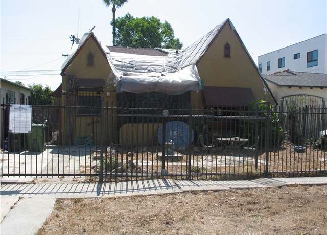 Property at 1728 Carmona Ave, Los Angeles, CA 90019, 2 beds, 1 bath