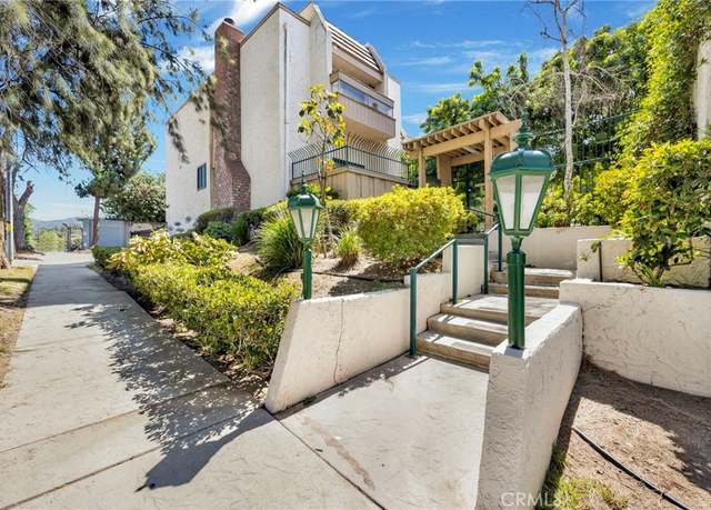 Property at 5533 Edward E Horton Ln #6, Encino, CA 91316, 2 beds, 3 baths