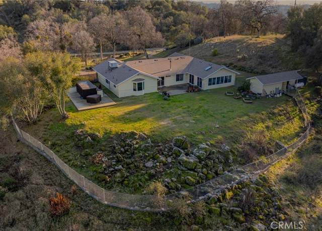 Property at 4244 Woodview Ln, Mariposa, CA 95338, 4 beds, 3 baths