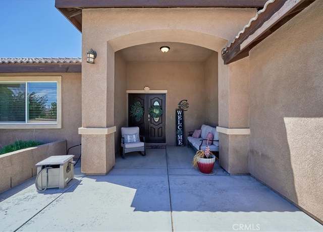 Property at 13012 Quapaw Rd, Apple Valley, CA 92308, 4 beds, 3 baths