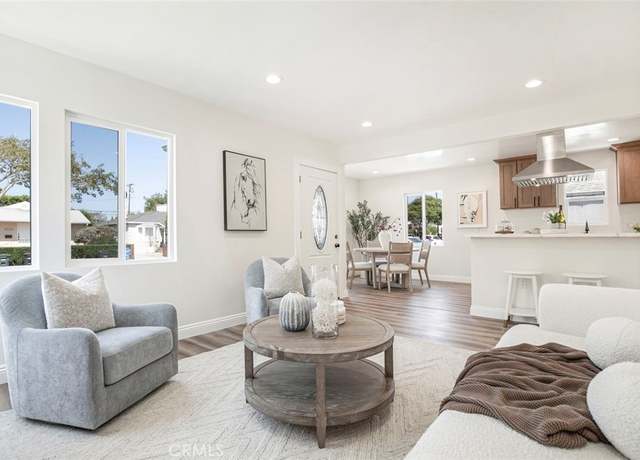 Property at 4250 McConnell Blvd, Los Angeles, CA 90066, 3 beds, 2 baths