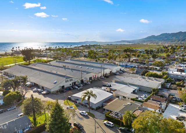Property at 683 Maple Ave, Carpinteria, CA 93013, 3 beds, 2 baths
