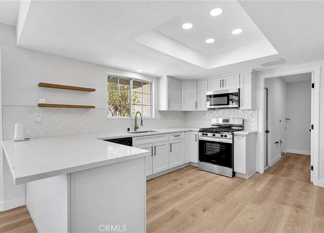 Property at 7115 Redwood Ave, Hesperia, CA 92345, 3 beds, 3 baths