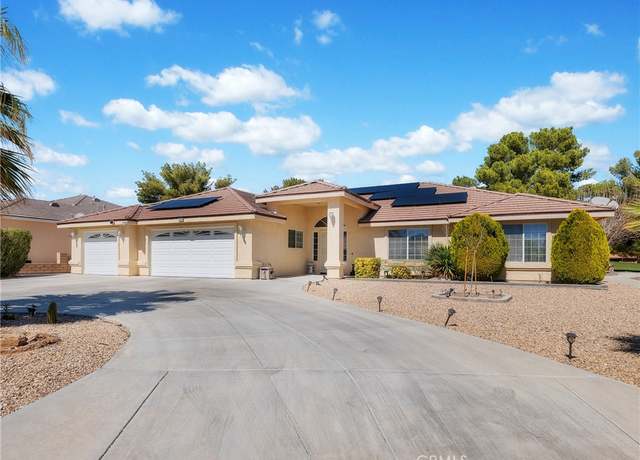 Property at 27870 Jasmine Ln, Helendale, CA 92342, 3 beds, 2.5 baths