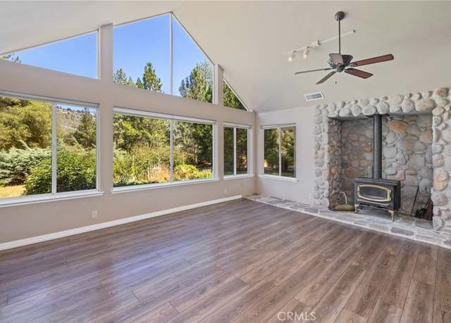 Property at 51892 Quail Ridge Rd, Oakhurst, CA 93644, 3 beds, 2 baths