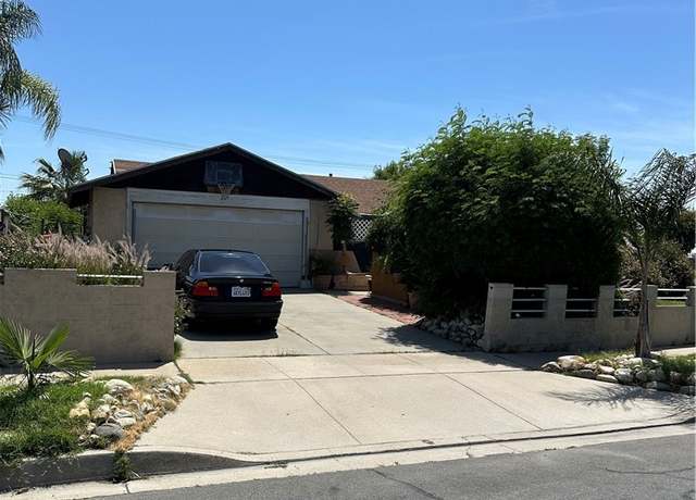 Property at 211 N Fillmore Ave, Rialto, CA 92376, 3 beds, 2 baths