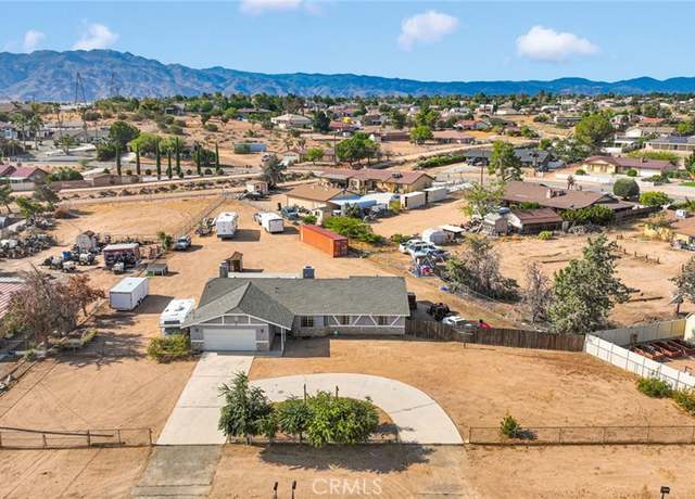 Property at 18465 Danbury Ave, Hesperia, CA 92345, 3 beds, 2 baths