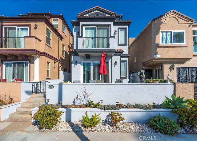 Property at 116 11th St, Huntington Beach, CA 92648, 3 beds, 3.5 baths