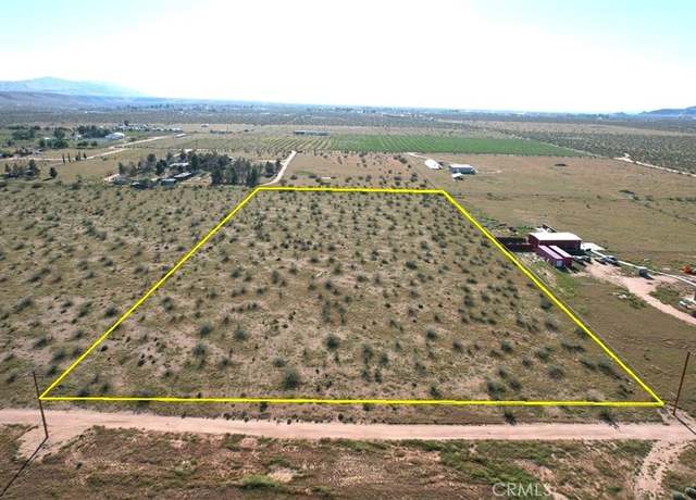 Property at 64 La Mesa Rd, Apple Valley, CA 92308