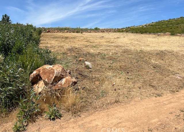 Property at 16414 4th Ave, Clearlake, CA 95422