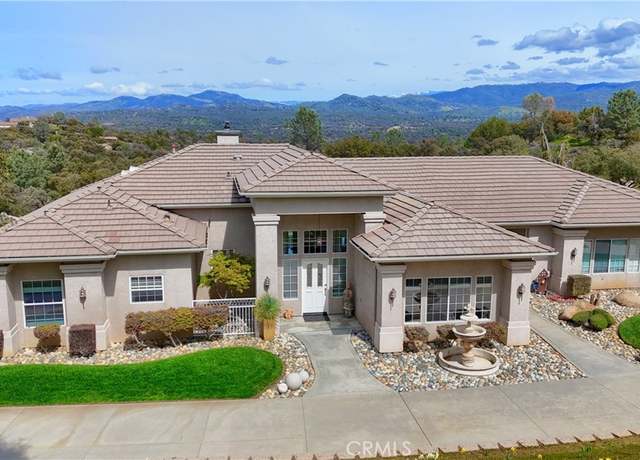 Property at 31008 Longview Ln E, Coarsegold, CA 93614, 3 beds, 2 baths