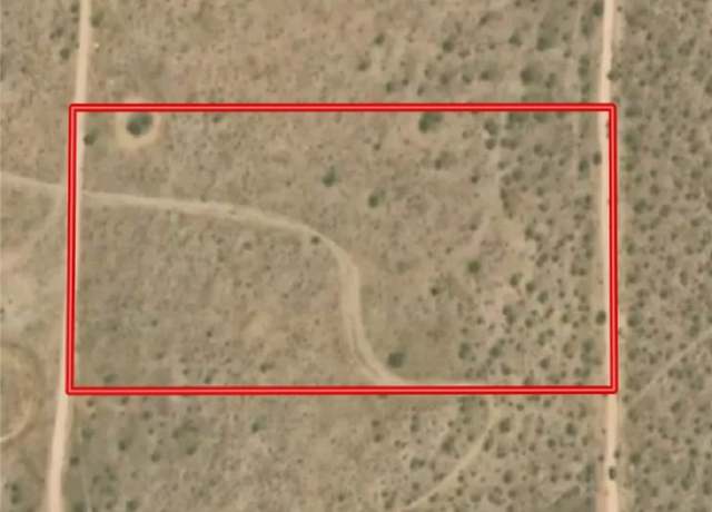 Property at 1 Calliandra Rd, Apple Valley, CA 92308