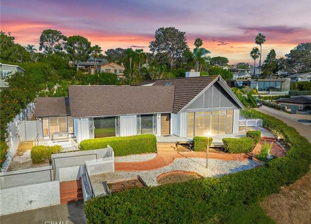Property at 1641 Stratford Way, Del Mar, CA 92014, 3 beds, 3.5 baths