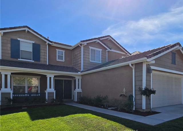 Property at 27942 Bridlewood Dr, Castaic, CA 91384, 4 beds, 3 baths