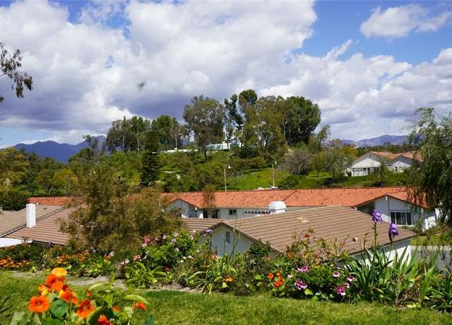 Property at 23722 Via Pellicer, Mission Viejo, CA 92692, 2 beds, 2 baths
