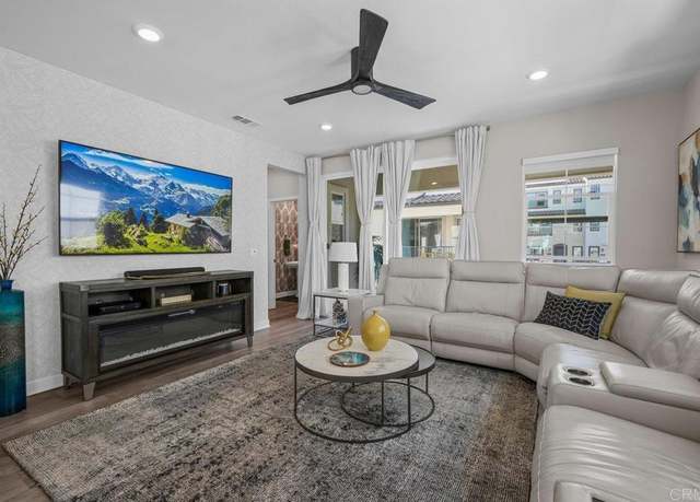 Property at 11015 Peyton Way, San Diego, CA 92129, 3 beds, 3.5 baths