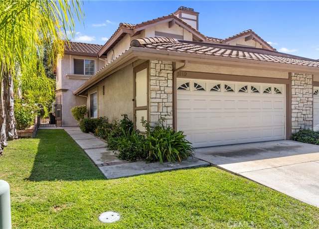 Property at 30112 Elizabeth Ct, Agoura Hills, CA 91301, 3 beds, 2.5 baths