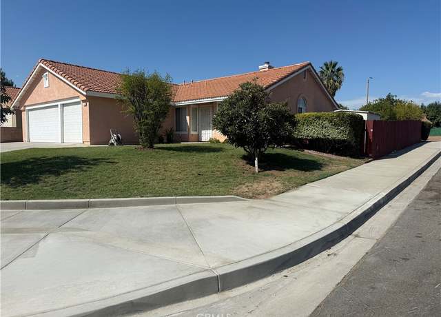 Property at 416 S Tamarisk Ave, Rialto, CA 92376, 4 beds, 2 baths