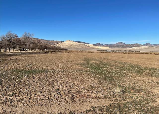 Property at 20028 Tehachapi Willow Springs Rd, Tehachapi, CA 93561