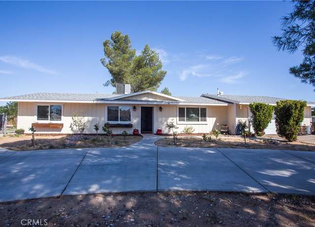 Property at 13427 Iroquois Rd, Apple Valley, CA 92308, 3 beds, 2 baths