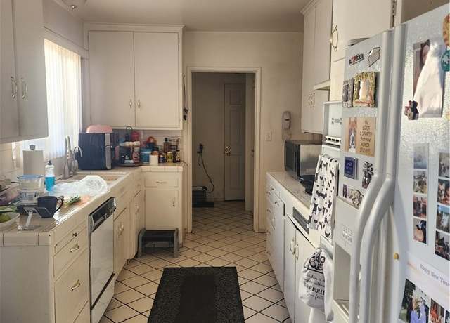 Property at 10217 Lemona Ave, Mission Hills (san Fernando), CA 91345, 3 beds, 2 baths