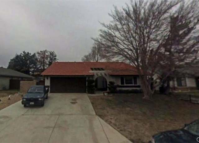 Property at 12850 Bermuda Dunes Dr, Victorville, CA 92395, 4 beds, 2 baths