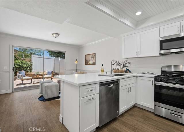 Property at 34 Carmel Ct, Laguna Beach, CA 92651, 3 beds, 2.5 baths