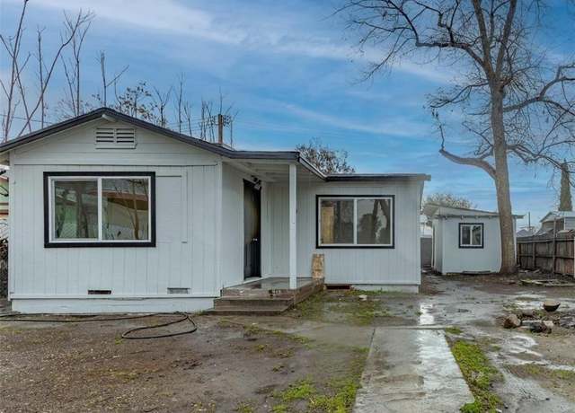 Property at 710 Willow Dr, Bakersfield, CA 93308, 3 beds, 1 bath