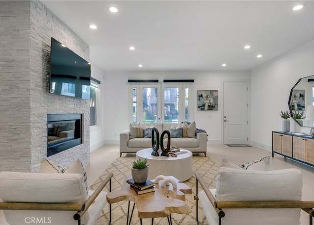 Property at 310 2nd St, Huntington Beach, CA 92648, 3 beds, 3.5 baths