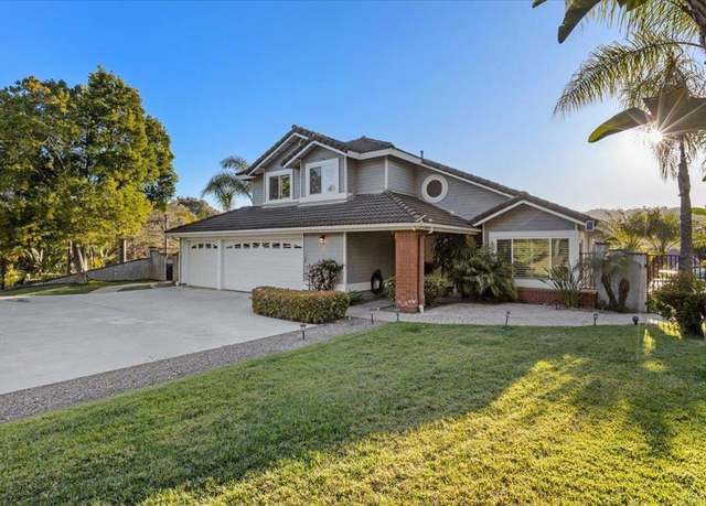 Property at 962 Chardonney Way, Escondido, CA 92029, 4 beds, 3 baths