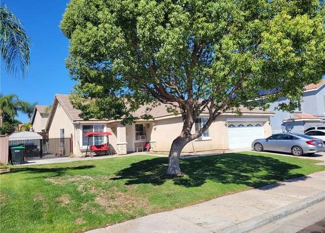 Property at 437 Winthrop Dr, Hemet, CA 92544, 5 beds, 2 baths