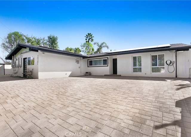 Property at 20200 Clark St, Woodland Hills, CA 91367, 4 beds, 4 baths