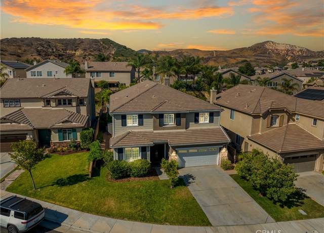 Property at 22229 Evening Star Ct, Saugus, CA 91390, 6 beds, 5 baths