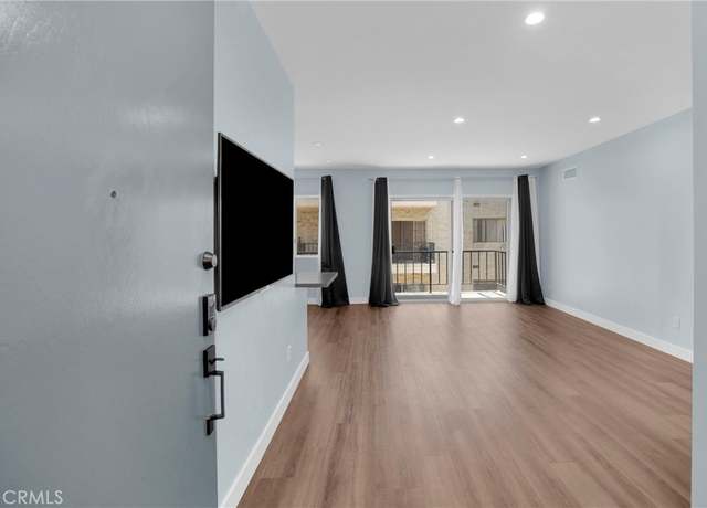 Property at 1115 S Elm Dr #417, Los Angeles, CA 90035, 1 bed, 2 baths