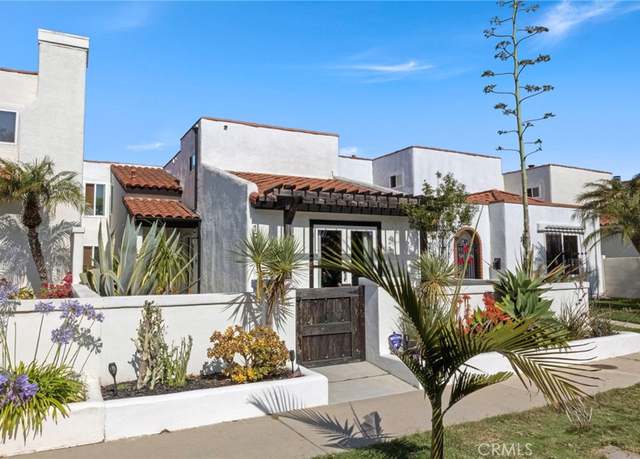 Property at 1918 California St, Huntington Beach, CA 92648, 3 beds, 3 baths