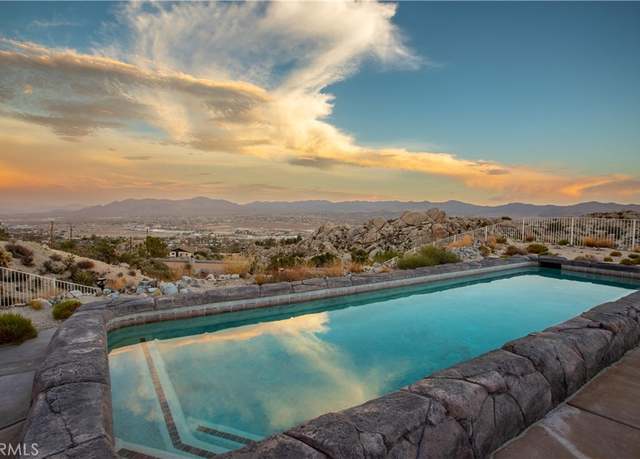 Property at 6185 Mirlo Rd, Yucca Valley, CA 92284, 3 beds, 2 baths