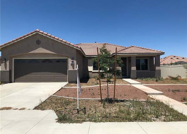 Property at 2062 Splendid Cir, San Jacinto, CA 92582, 4 beds, 2 baths