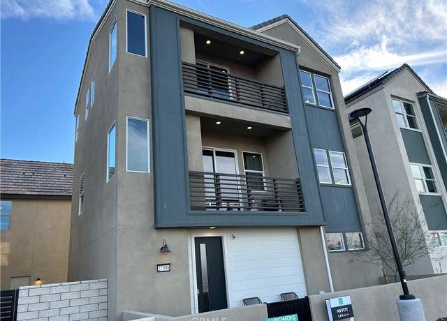 Property at 27398 Snow Creek Pl, Valencia, CA 91381, 3 beds, 3 baths