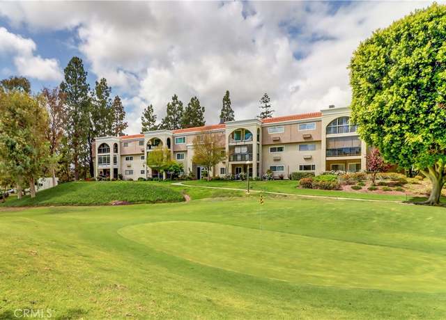 Property at 5517 Paseo Del Lago E Unit 2H, Laguna Woods, CA 92637, 2 beds, 2 baths