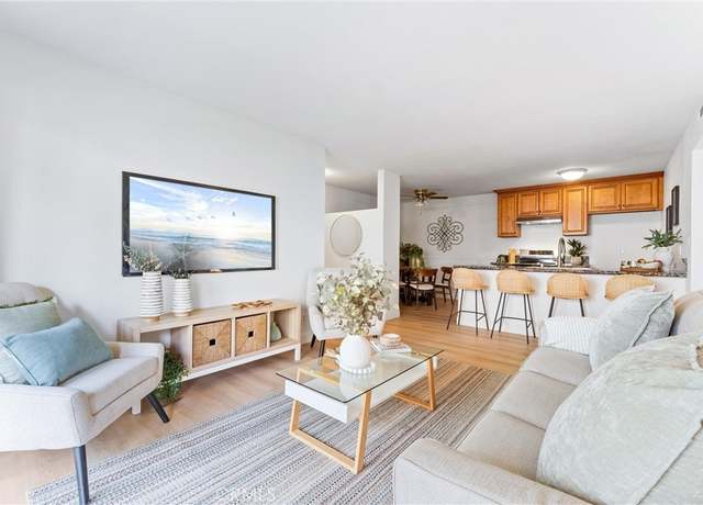 Property at 21951 Rimhurst Dr Unit F201, Lake Forest, CA 92630, 2 beds, 1 bath
