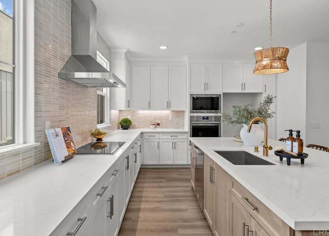 Property at 2555 Elderberry Ln, Carlsbad, CA 92008, 4 beds, 3.5 baths