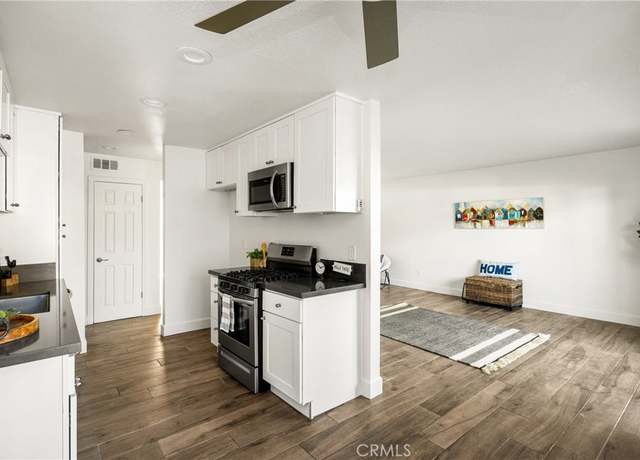 Property at 700 W La Veta Ave Unit I11, Orange, CA 92868, 2 beds, 2 baths