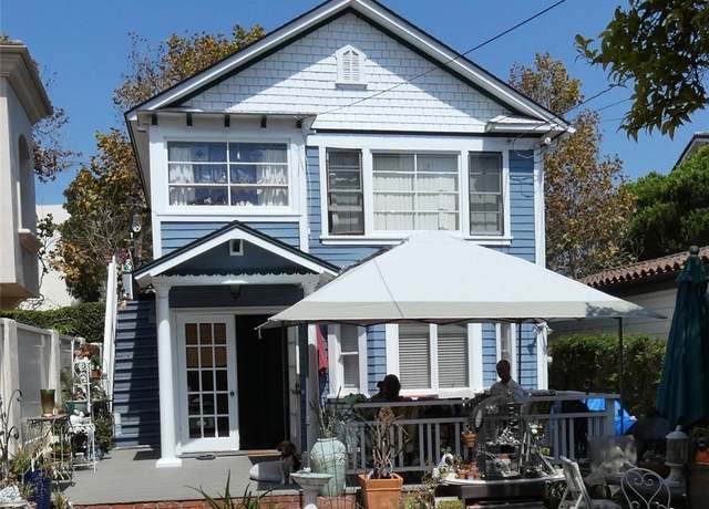Property at 218 N Broadway, Redondo Beach, CA 90277, 2 beds, 2 baths