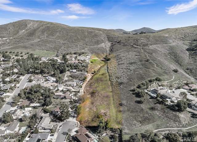 Property at 1 Bascom Ct, Thousand Oaks, CA 91362