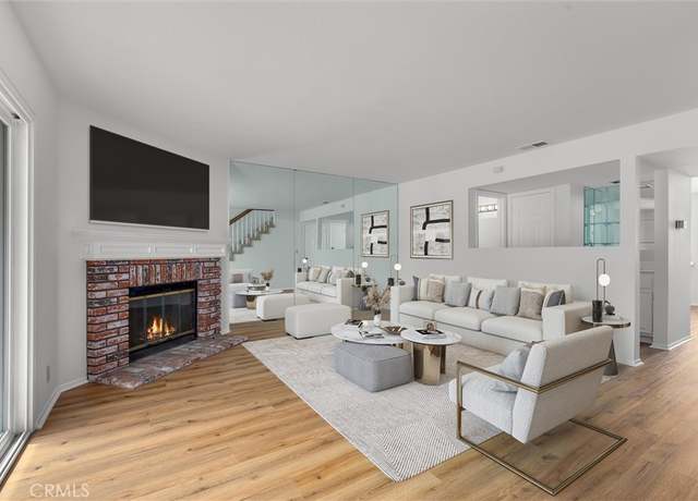 Property at 1417 12th St #9, Manhattan Beach, CA 90266, 3 beds, 3 baths