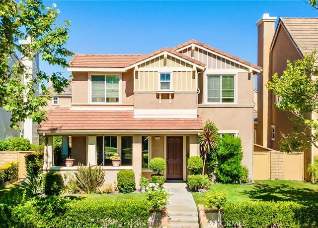 Property at 27531 Sunny Creek Dr, Valencia, CA 91354, 3 beds, 2.5 baths