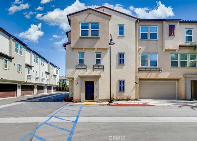 Property at 2952 Brown Oak Way, Arcadia, CA 91006, 2 beds, 2.5 baths