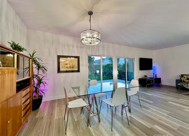 Property at 1137 Tiffany Cir S, Palm Springs, CA 92262, 3 beds, 2.5 baths